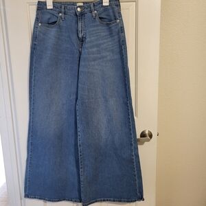 a new day Wide-Leg Flare Jeans in Blue Denim